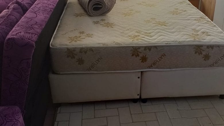 ALTINYAKA İKİNCİ EL EV EŞYASI ALAN